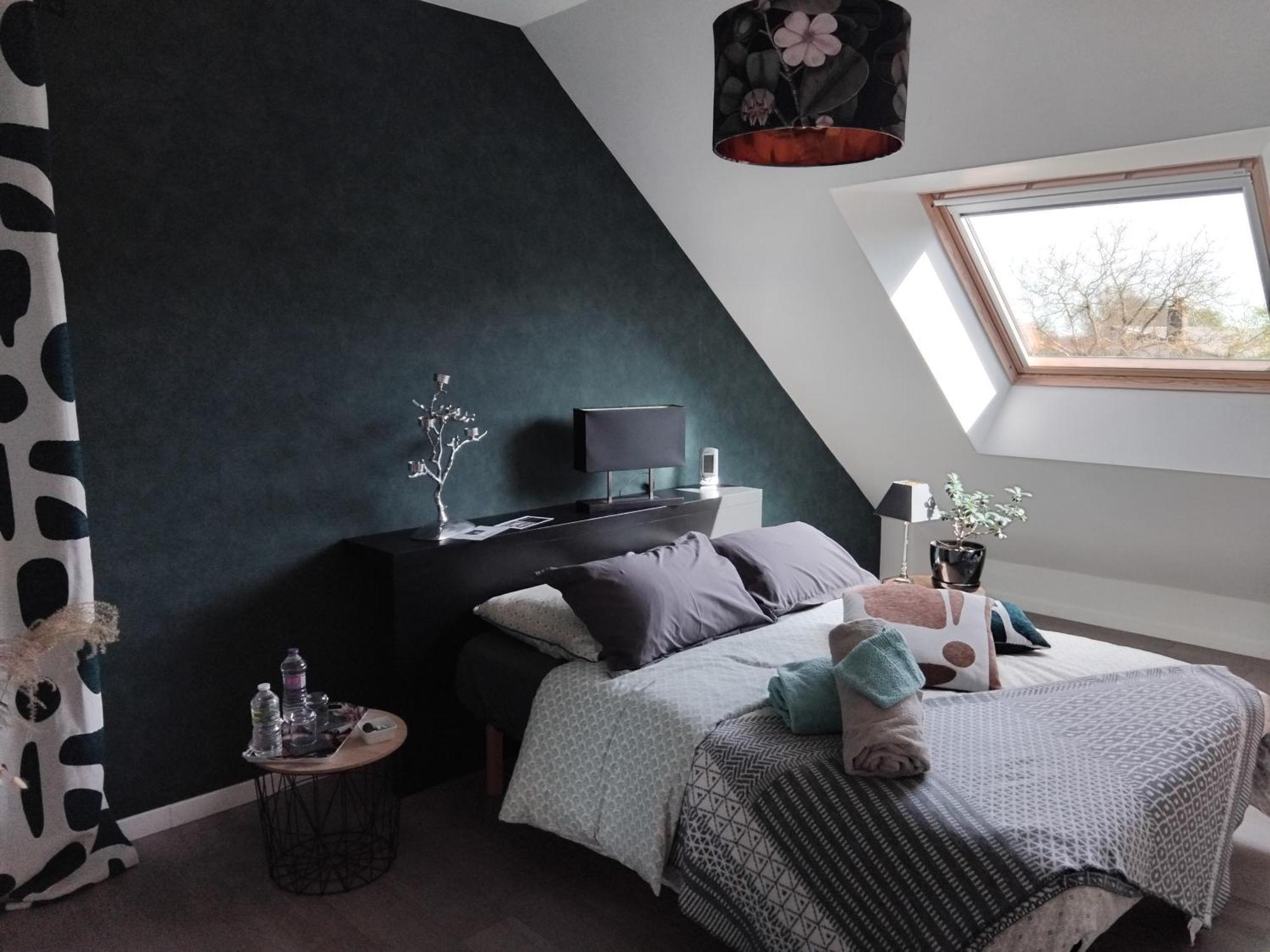 Chambre Dans Un Ecrin De Verdure Bed & Breakfast Angrie Bagian luar foto